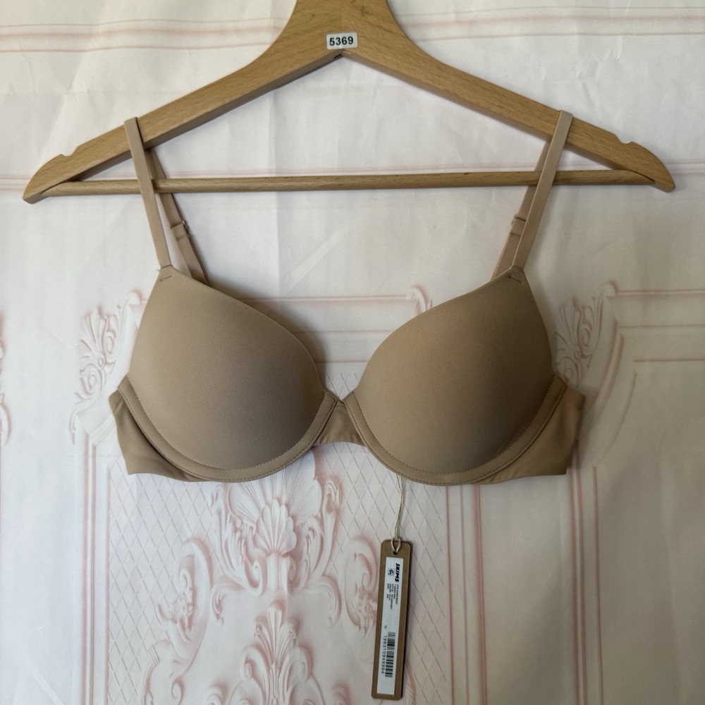 NWT SKIMS Fits Everybody T-Shirt Bra In Clay Size 32B $54